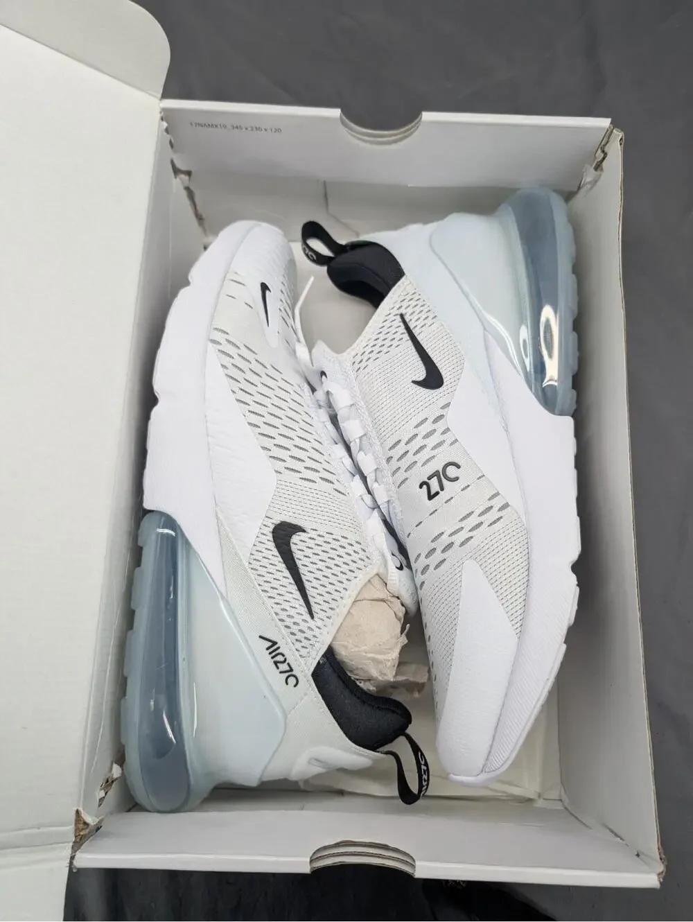 Men’s Size 12 Nike Air Max 270 White Black AH8050-100 New In Box - Picture 6 of 6